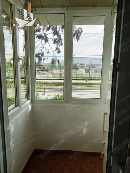 Garsoniera Calea Buziasului-cu balcon-etaj 1 - 7