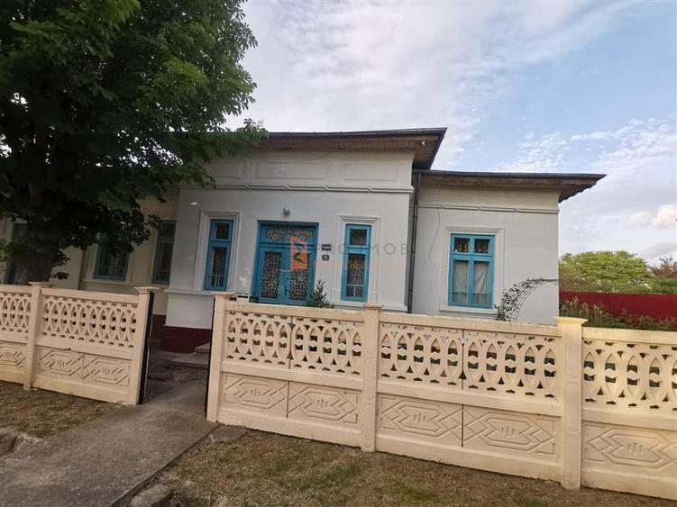 Casa tip parter zona Izvorul Dulce com. Merei - 2