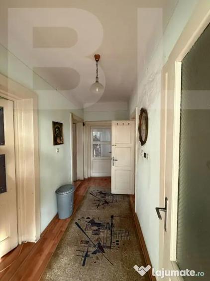 Casa de vanzare, cu 3 camere, doua bucatarii+teren in Simeri - 3