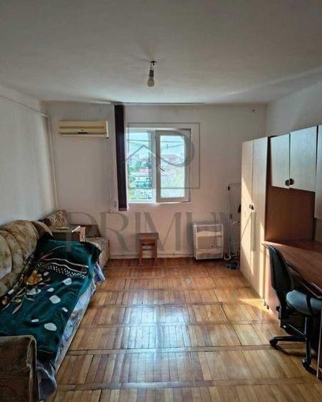 Garsoniera - Decomandat - Mobilat și Utilat - Zona Lipovei - 2
