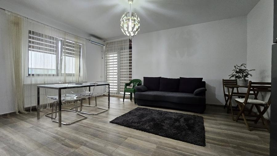 Mamaia Nord - Ap. 2 cam et 2/3 , mobilat si utilat +loc de parcare - 1