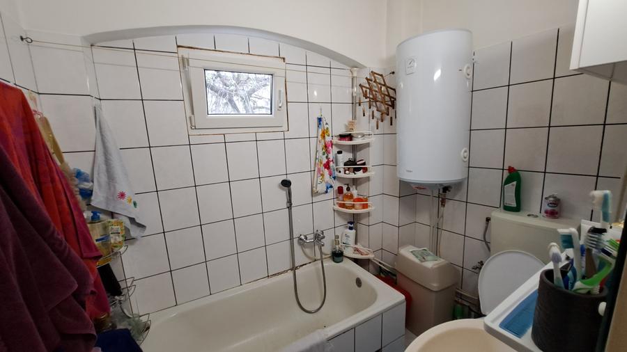 APARTAMENT 4 CAMERE - 51