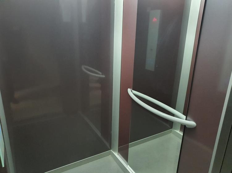 Mamaia Sat-malul lacului, apartament 2 camere,70mp, mobilat,utilat, parcare - 19