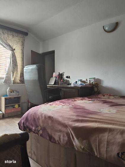 Busteni-Apartament 3 camere in vila , et 1 - 5