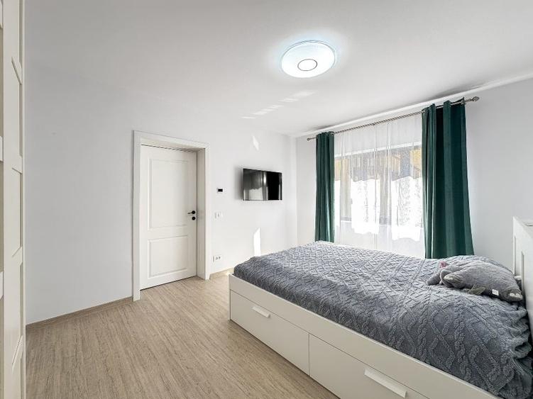 Vilă interbelică 6 camere restaurată integral – proprietate rară Sinaia centru - 5