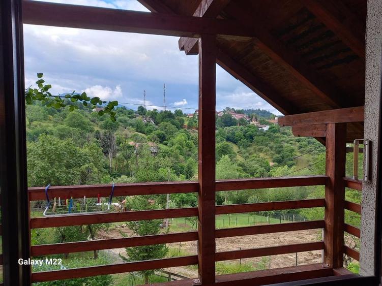 Bran, casa de vacanta + teren , Zona Club Vila Bran - 2