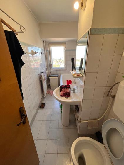 Piata Alba Iulia - vedere pe spate - Bloc Mixt - 6