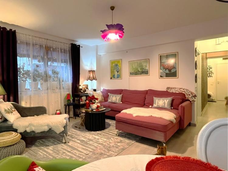 Imobil cu 3 camere in Tomis Plus - etaj 3 -2 balcoane - 2 bai- loc parcare - 8