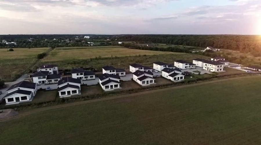 Snagov-Ghermănești=piscină, zonă barbeque, cu ieșire la lac și pădure, - 15