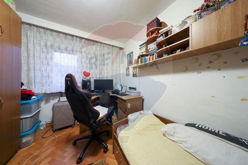 Apartament cu 3 camere in zona pietonala Racadau - 7