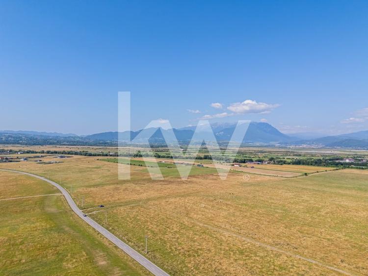 Teren de vânzare, 2.000 mp în Glăjerie, Râșnov, parcelat - COMISION 0% - 10