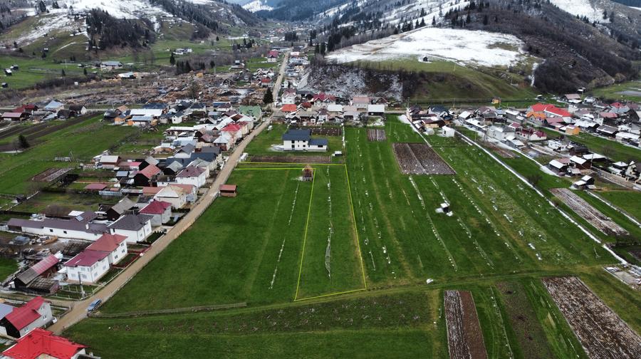 De vanzare teren intravilan 2466 mp Bucovina - Frumosu - 1