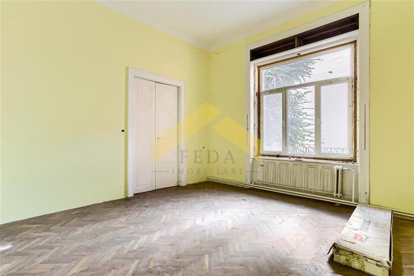 2 apartamente de vanzare la km 0, bulevardul Revolutiei! - 11