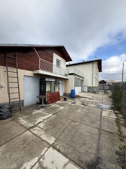 Casă/vilă P+1 cu terasă 210 mp + anexă 80 mp și teren 470 mp - 27