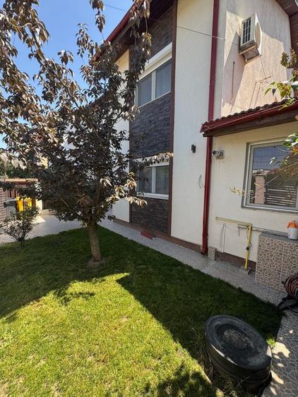 Casă cu 5 camere cu Canalizare în Mogoșoaia