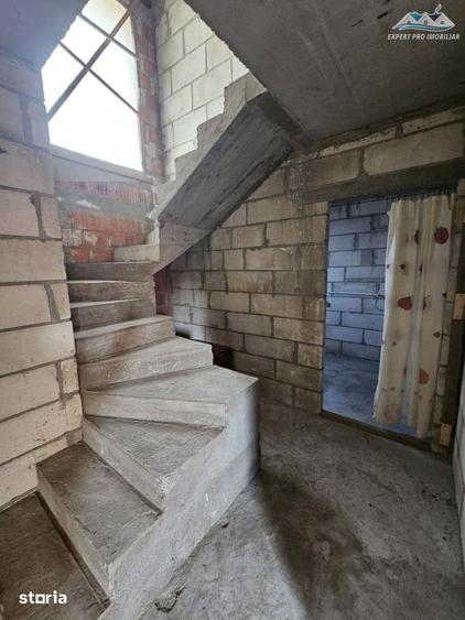 Casă cu 5 camere cu Teren 516 Mp în Ciorogârla