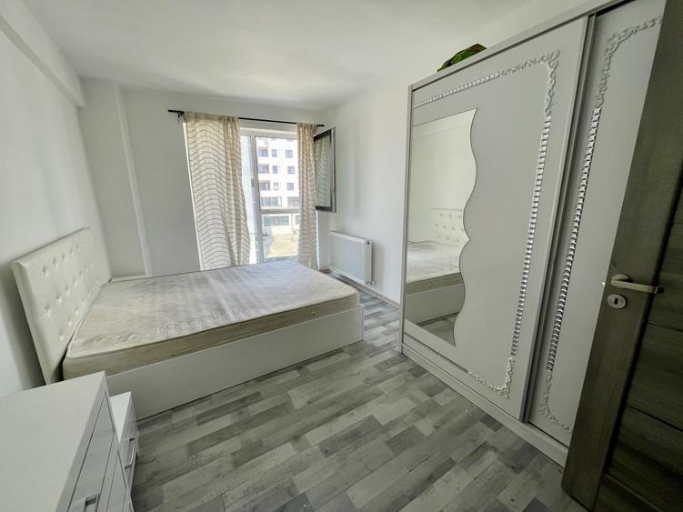 Apartament cu 2 camere semidecomandat, mobilat în Dâmbul Rotund