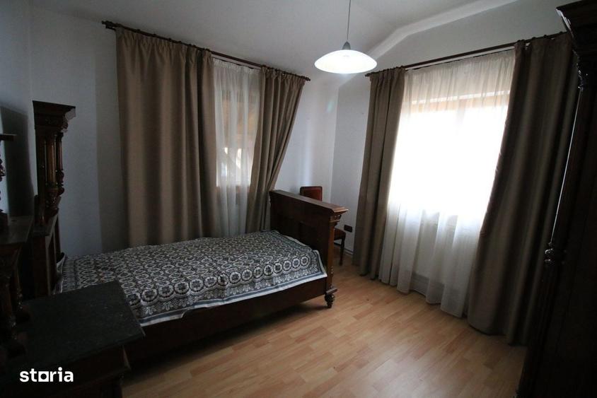 Casă cu 4 camere în Lunca Ozunului