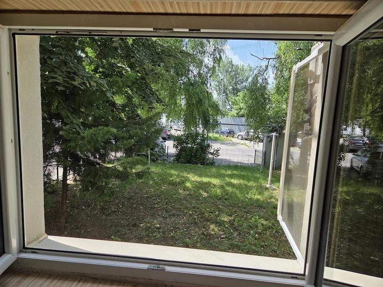 Garsonieră semidecomandată în Central