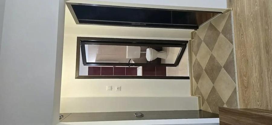 Apartament cu 2 camere semidecomandat în Pantelimon