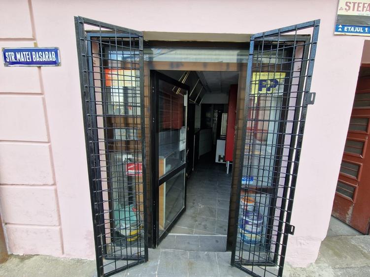 Spațiu comercial, de 21 mp, în Central