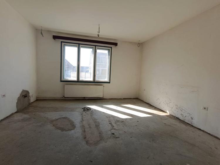 Casă renovabilă 185 mp, teren 1100 mp, zonă centrală – Teiuș - 7