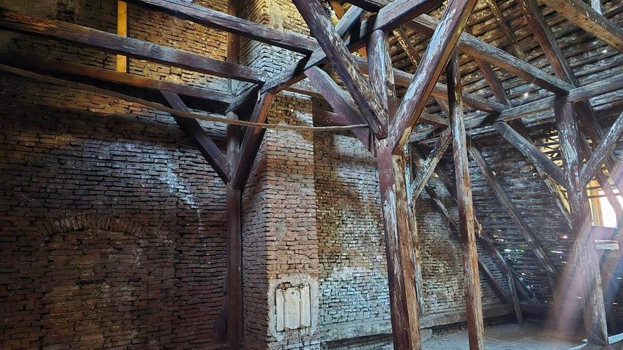 Investiție în patrimoniu UNESCO – apartament în centrul Sighișoarei - 16