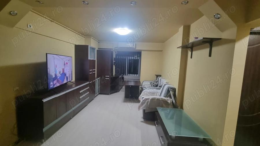 Apartament modern central, 2 camere (3 camere functionale), bloc MAI, parcare+boxa - 1