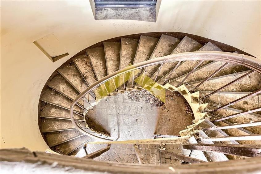 2 apartamente de vanzare la km 0, bulevardul Revolutiei! - 14