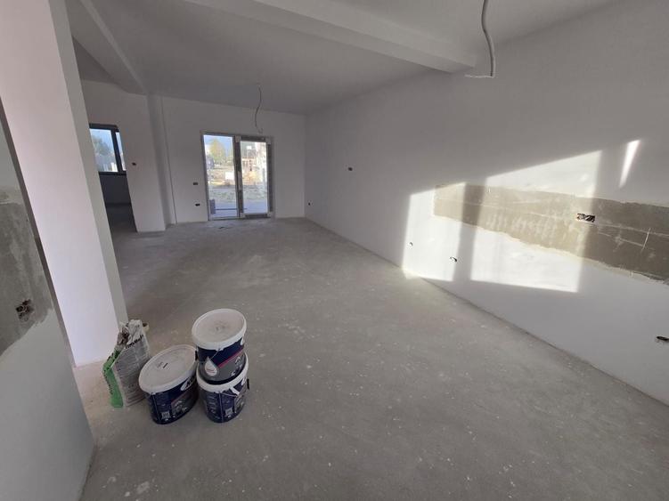 Duplex 4 camere | 2 băi | Moșnița Nouă - Calea Medveș Comision 0 - 6