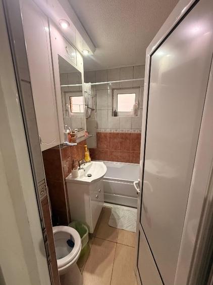 Vând apartament cu 3 camere - 7
