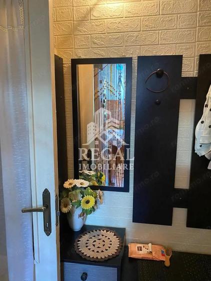 Apartament cu 2 camere semidecomandat Zona Micro 5/2 - 12