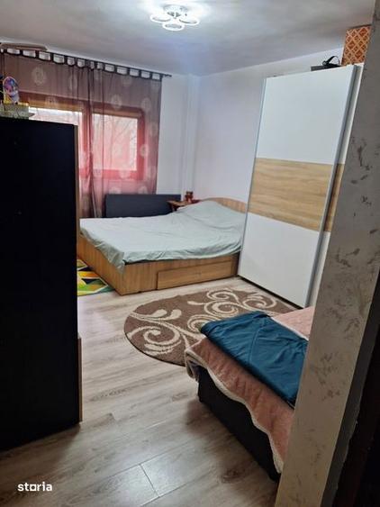 Garsonieră decomandată în Central