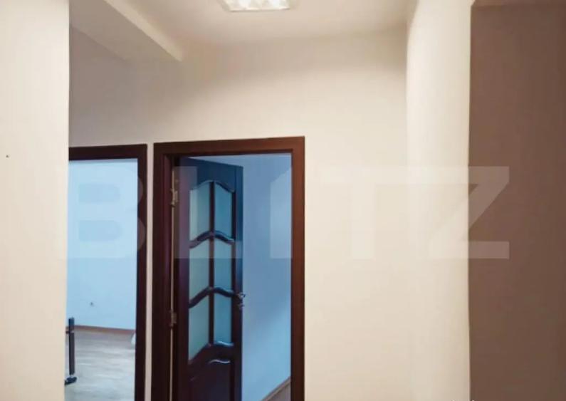 Apartament 3 camere, zona centrala Reghin - 4