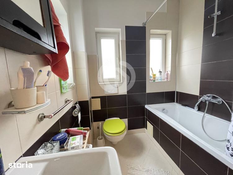 VANZARE CASA MODERNA CU TERASA SI GRADINA - SURA MICA, SIBIU - 8