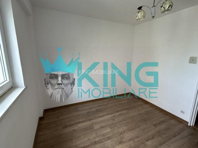 Apartament cu 3 camere decomandat în Vitan