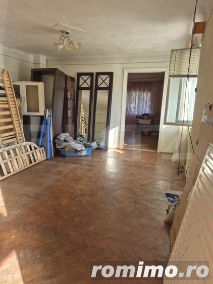Casă cu 3 camere cu Teren 610 Mp în 7 Noiembrie