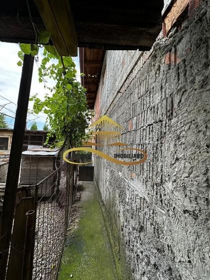 Casă individuală P+M &icirc;n cartierul CFR Bacău 500 mp teren - 16