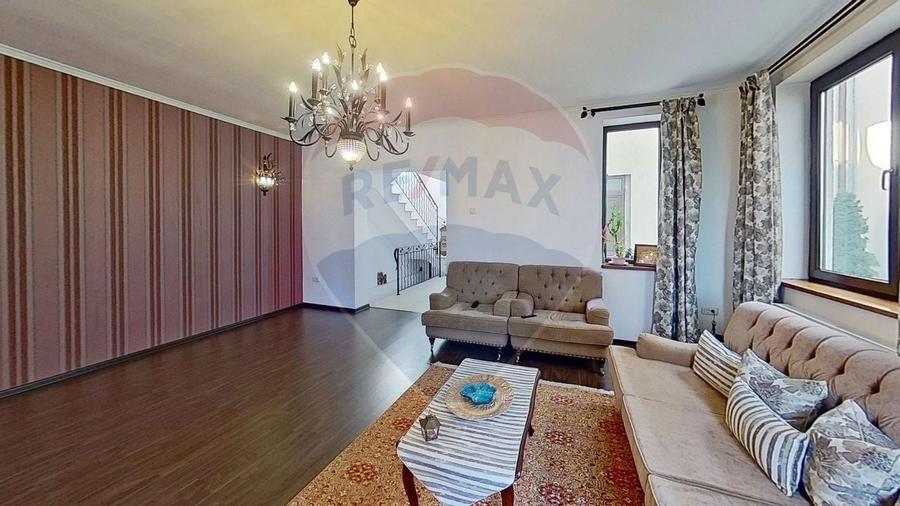 Casă / Vilă cu 7 camere de închiriat în zona Domenii - 3