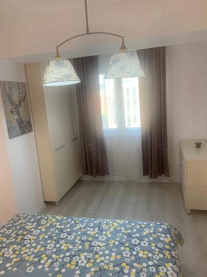 Proprietar inchiriez apartament 2 camere in City Center Resita - 2