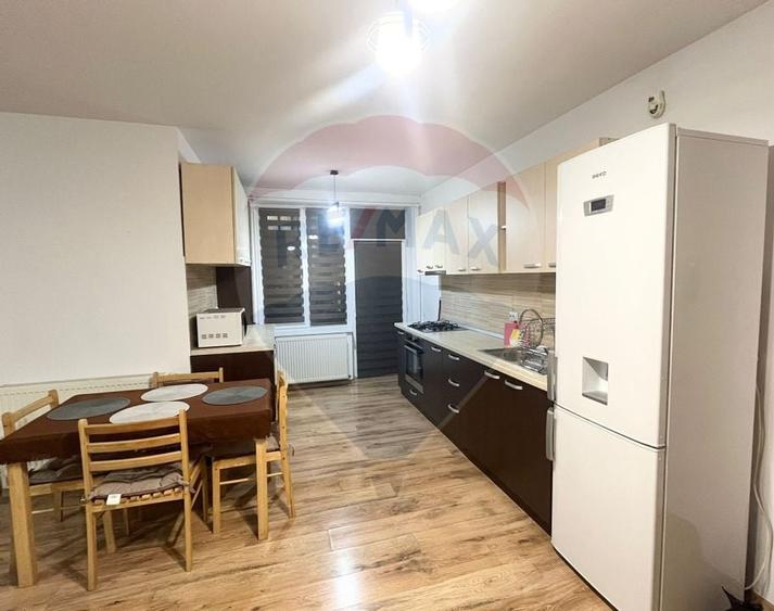 Apartament cu 3 camere de inchiriat | Floresti - 2