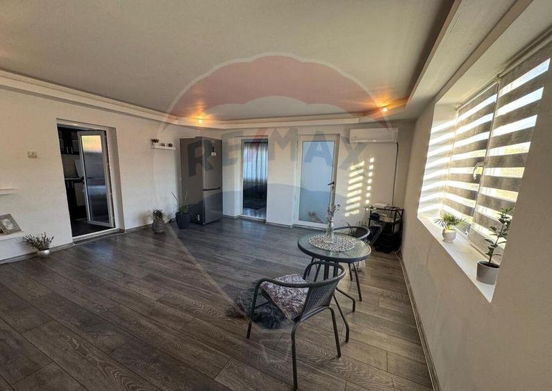 Casa / Vila cu 7 camere de vanzare in zona Central - 4