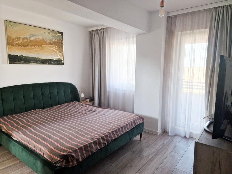 Apartament cu 3 camere decomandat, mobilat în Tomis Plus