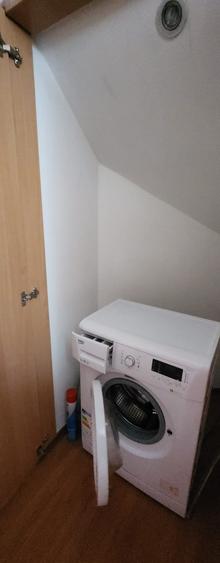 Garsoniera, suprafata 47 mp, mansarda in vila,  mobilata si utilata 15 Noiembrie - 6