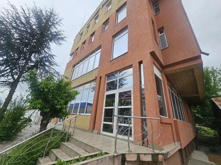 Spa?iu comercial de inchiriat in Curtea de Arge?. - 8