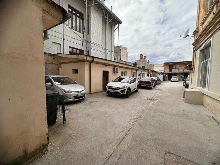 Spatiu birouri de vanzare - 8