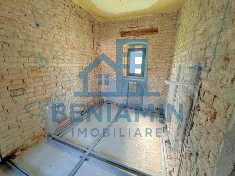 Casa La tara-Renovata partial -Teren 1000mp-Dolj -Rate -Disponibila - 1