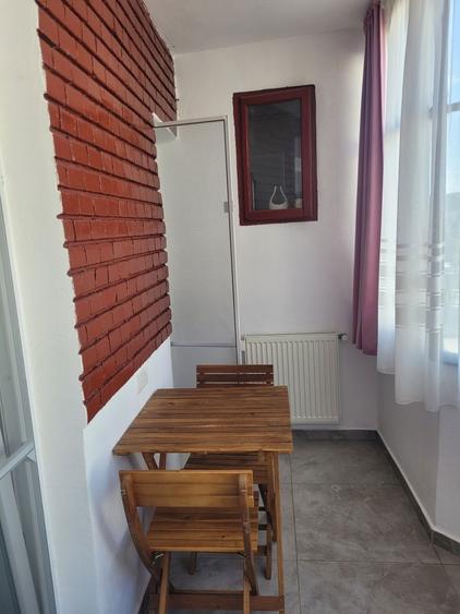 Inchiriez apartament 2 camere zona centru - 4