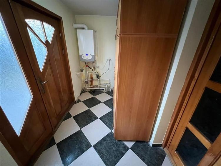 Casa constructie noua la rosu de vanzare P+M in Focsani - 14