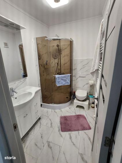 Casa rezidentiala cu 9 camere, amplasare centrala - 7